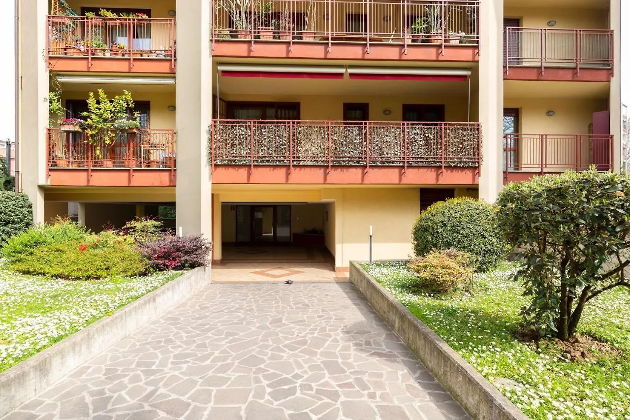 Residenza Smeraldo - Terrazza San Siro Milán Italia